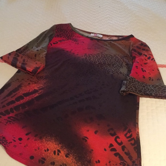 Top - Picture 1 of 4